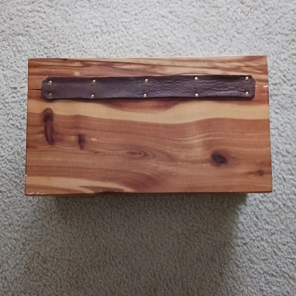 Vintage Handcrafted Small Jewelry Box/Chest